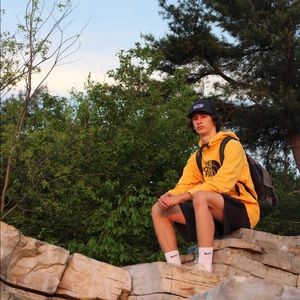 Meet your Posher, Evan